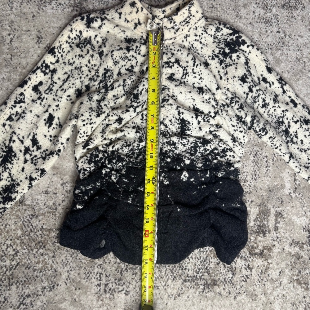 Zoe D 100% Wool Black and Off White Printed Zip-Up Sweater Size Petite Small - Picture 7 of 13